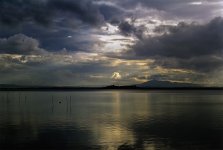 Lake Trasimeno October 2000.jpg